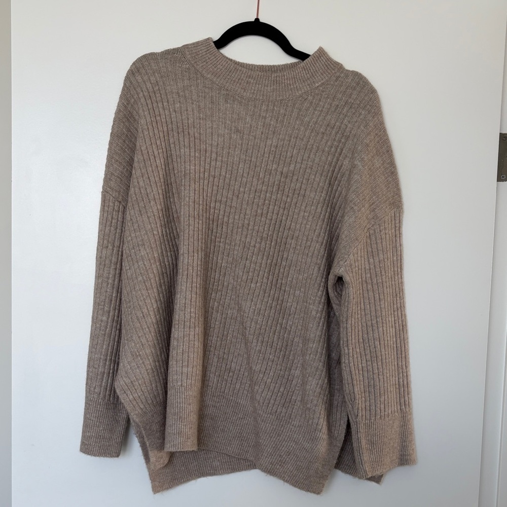 H&M taupe, rib-knit, oversized crewneck sweater M